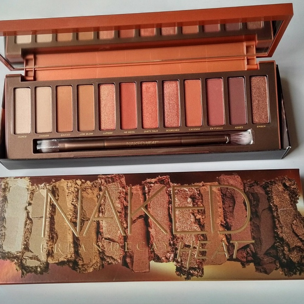 BNIB Urban Decay Naked Heat Eyeshadow Palette